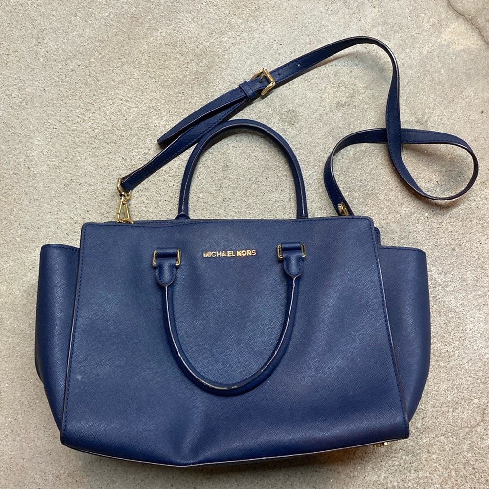 Michael Kors Bag with matching wallet